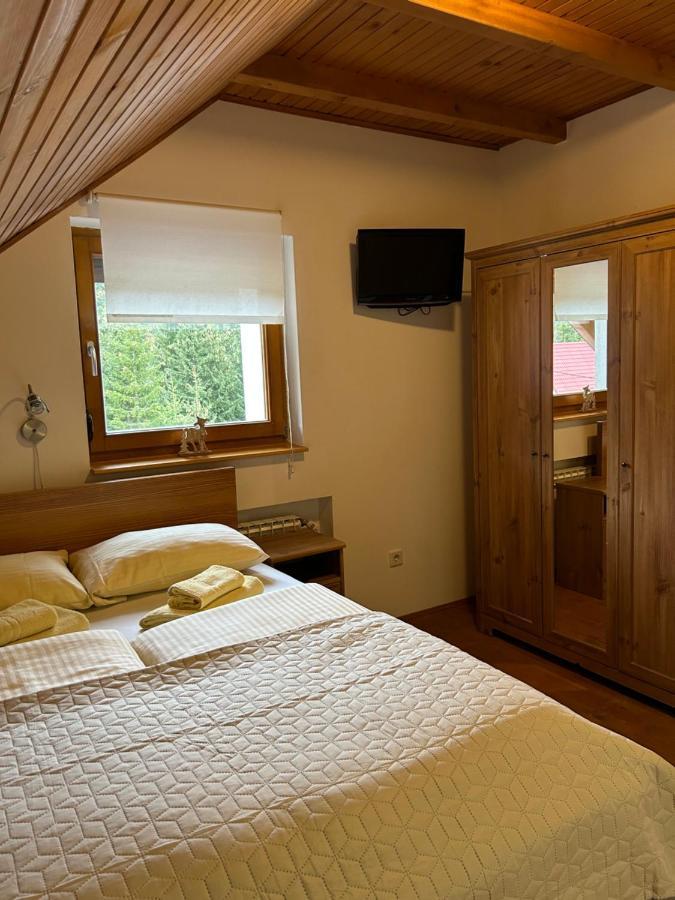 Guest House Alpha Ski Camp Jahorina Exteriör bild