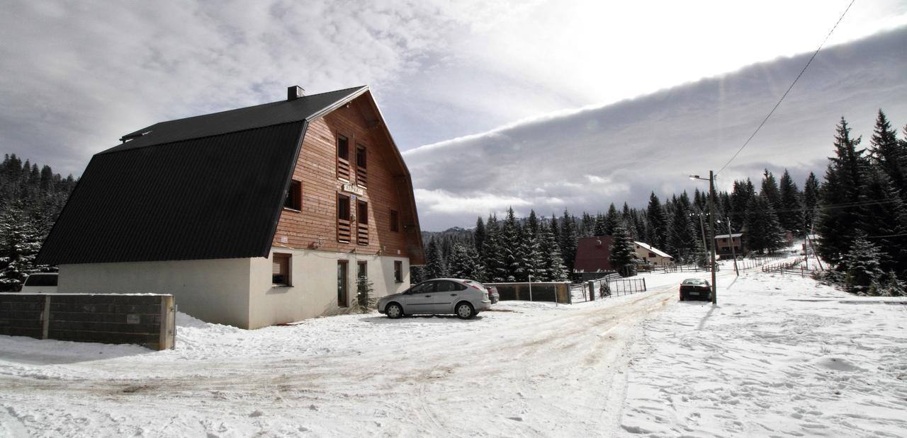 Guest House Alpha Ski Camp Jahorina Exteriör bild