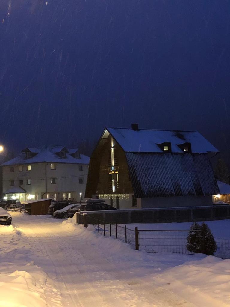 Guest House Alpha Ski Camp Jahorina Exteriör bild